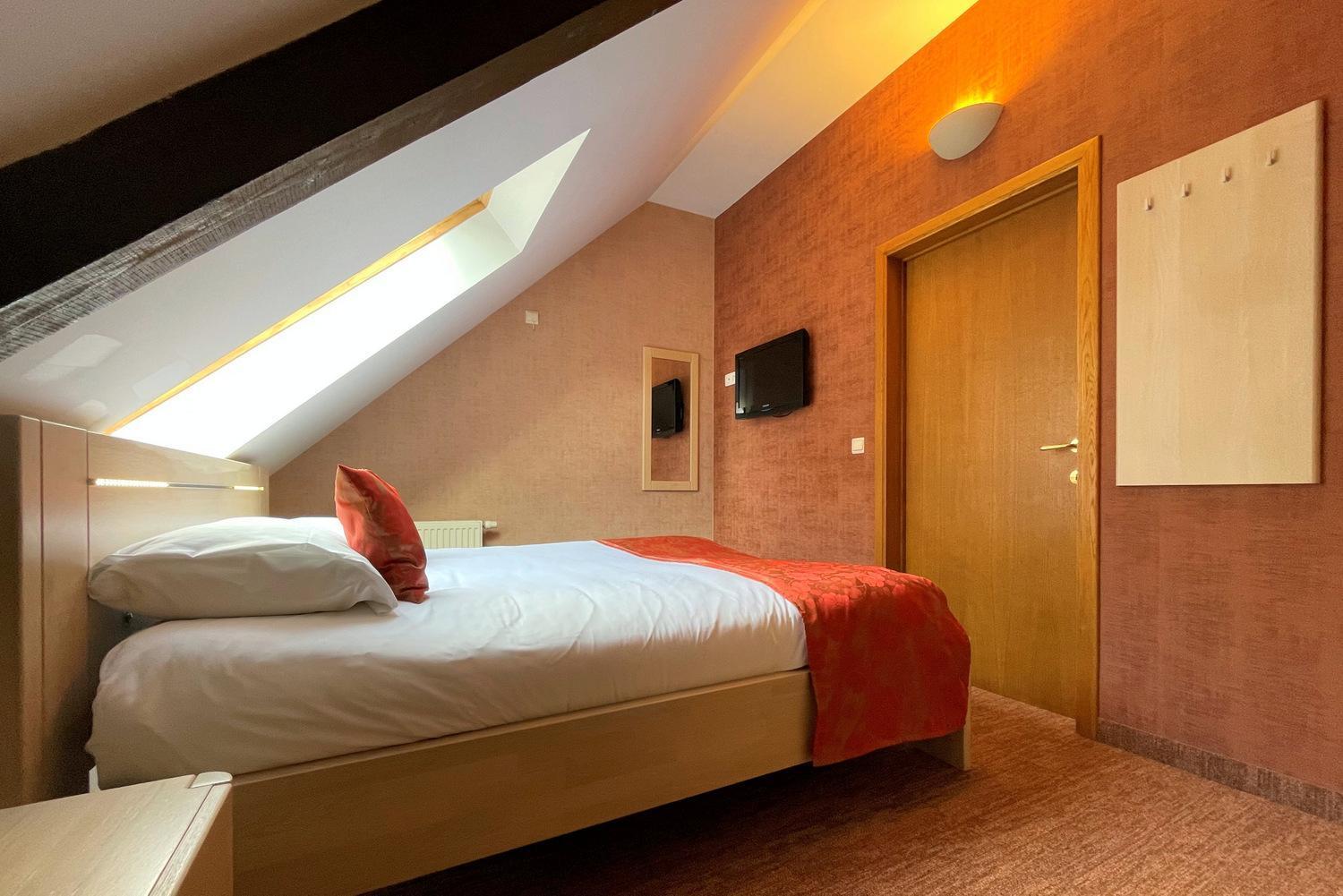 Hotel Des Comtes Durbuy Oda fotoğraf